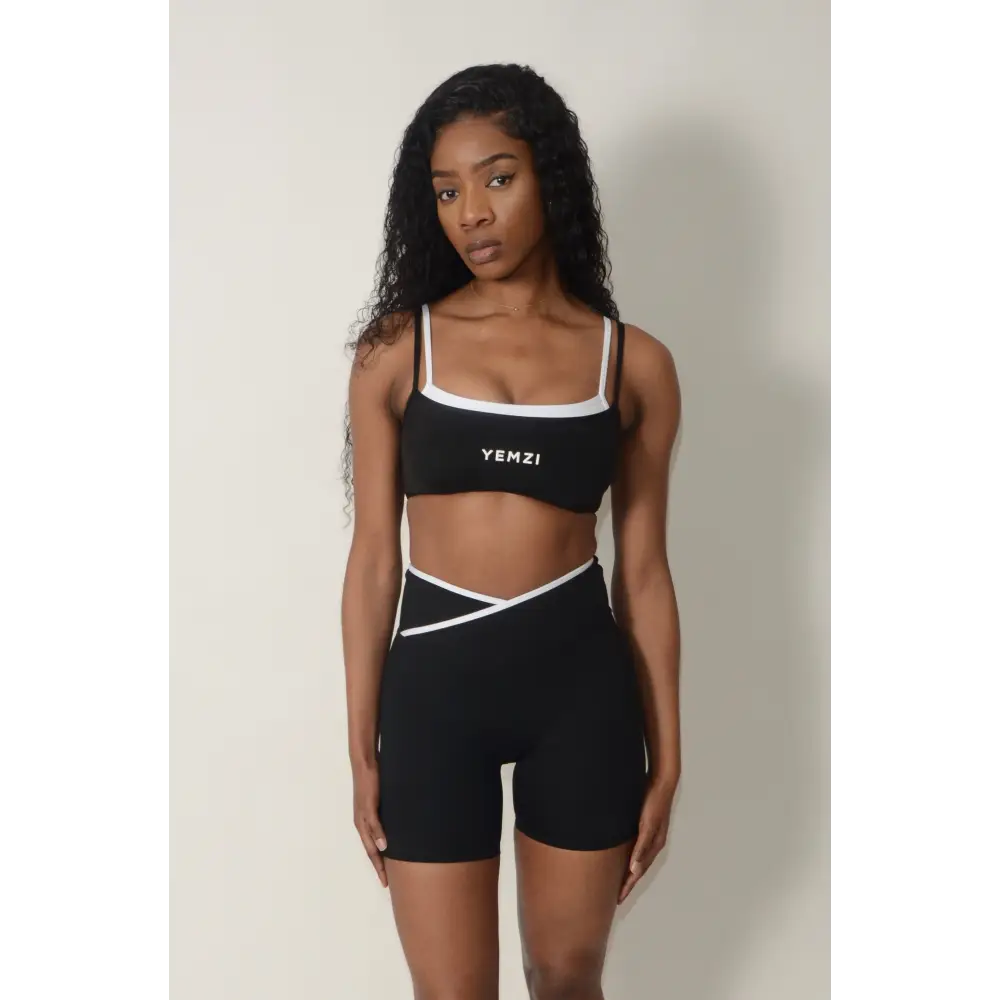 Black & White Active Contrast Shorts - Activewear