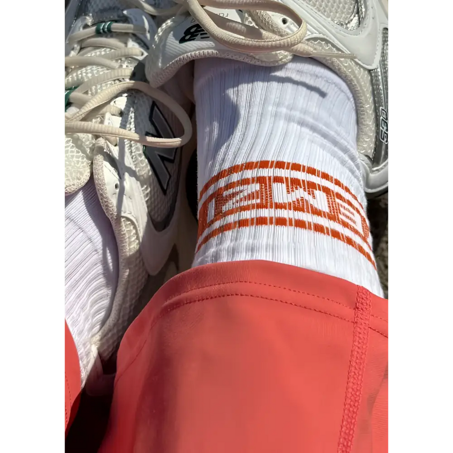 Yemzi Chilli White Thick Cotton Crew Trainer Socks for workouts