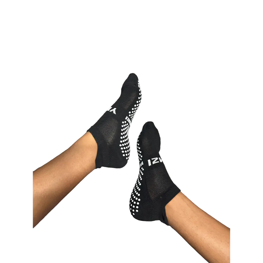 Pilates Grip Non-Slip Ankle Socks – Bold Dreamer Black & White - Accessories