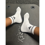 Pilates Grip Non-Slip Quarter Socks – Bold Dreamer Black & White - White / One size - Accessories