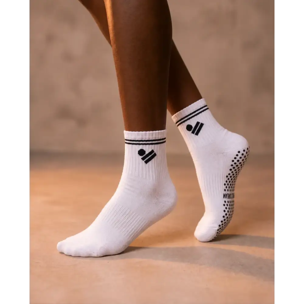 Pilates Non‑Slip Grip Cotton Quarter Socks – Bold Dreamer (Black & White) - Accessories